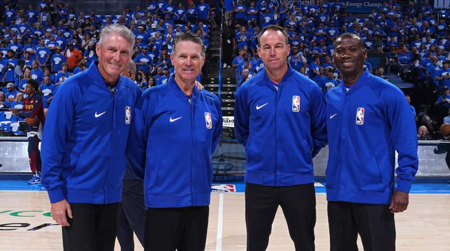 半岛体育-美媒：新赛季教练挑战出界球将由回放中心复核，无需当值裁判观看