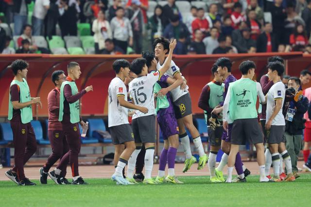 半岛体育-马德兴：国青部署得当前场美如画 应留力攻1/4决赛