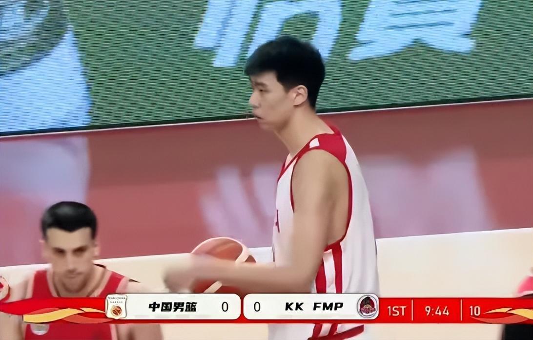 半岛体育娱乐-男篮首节被FMP俱乐部碾压！焦泊乔+2首发齐发挥，防守成麻烦！